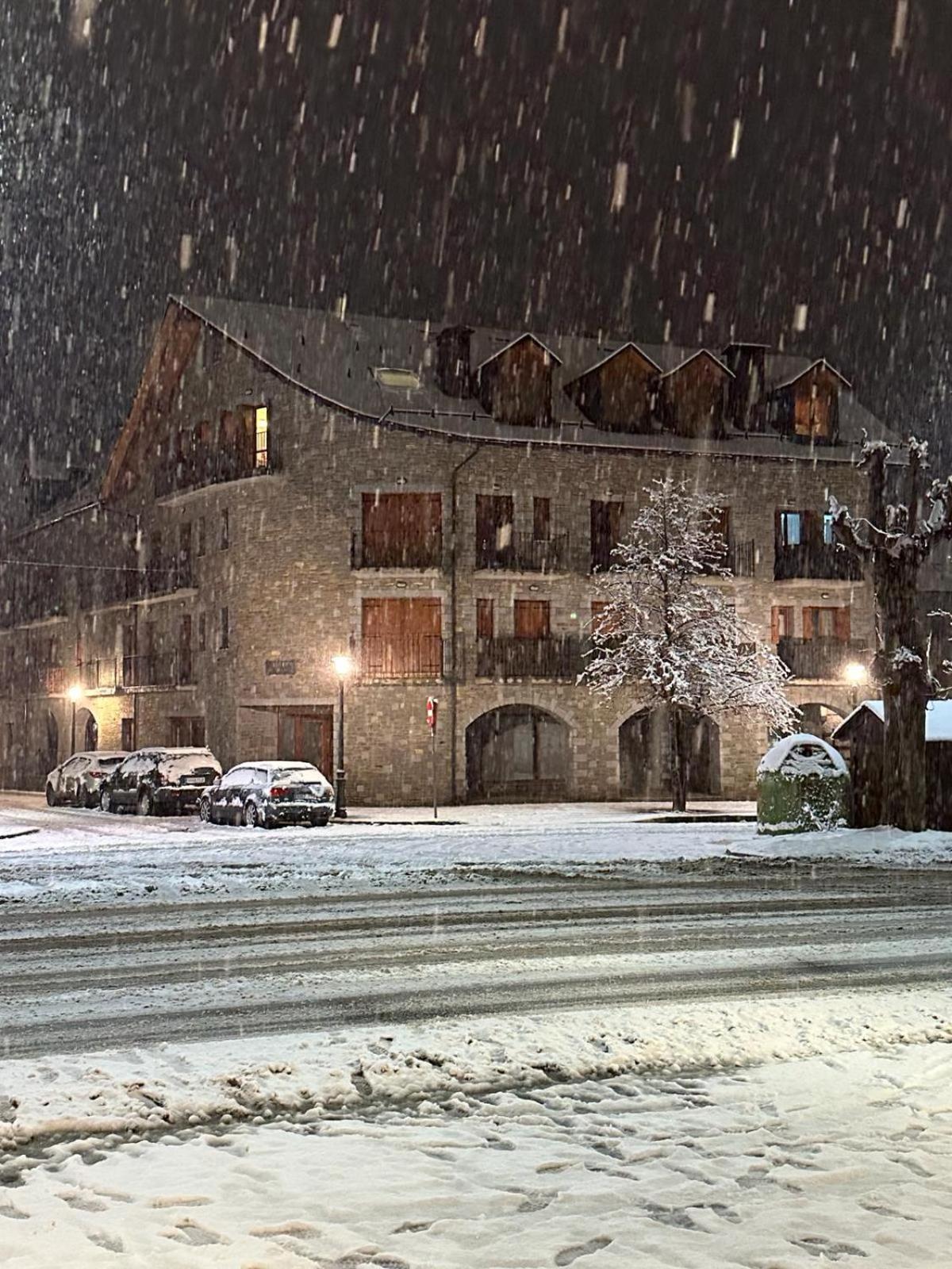 Apartamentos Nogueret Benasque Exteriér fotografie